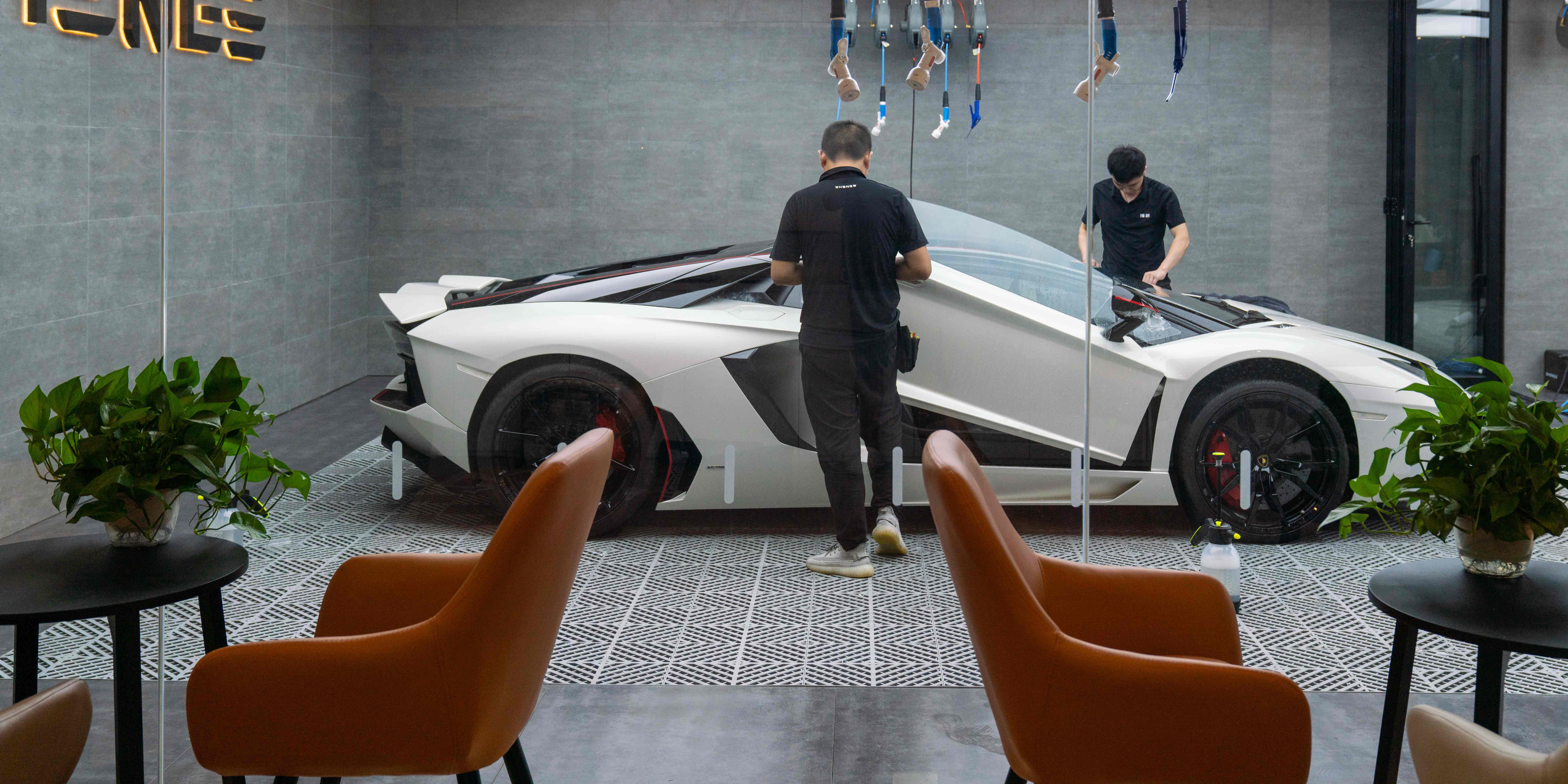 1701941825720532.jpg 3adb2ccb6cbd18327b5a33a7ec3cf30.jpg